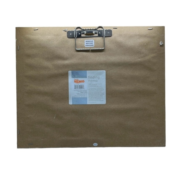 Disney Pixar Searching For Nemo Framed Print 16 x 13 Dorie & Marlin White 2005 - Picture 2 of 5